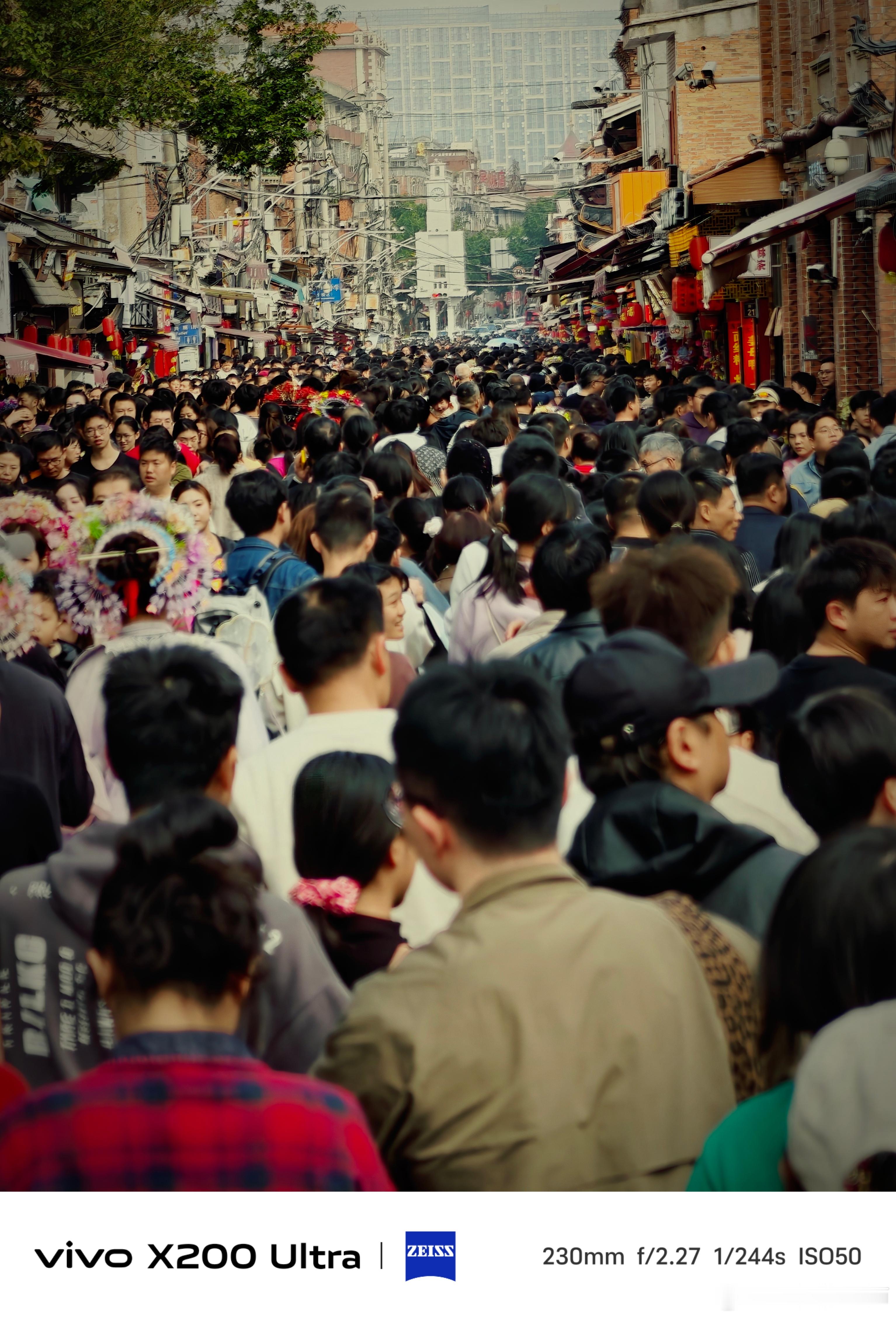 我这已经算是错峰时段了，但发现一旦成了热门也没什么卵用，啥时候都一样！春节返程春