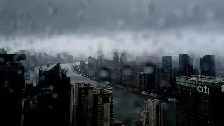 [微风]超长预警！台风红霞残余水汽制造全国大范围暴雨洪涝，十余省区遭强降雨侵袭，