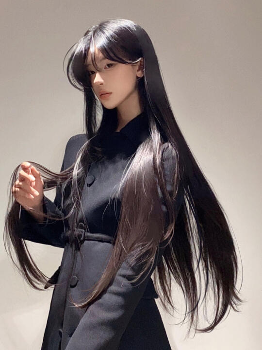 ⊹˚. 𝒷𝓁𝒶𝒸𝓀 𝓇ℴ𝓈ℯ ·. ⚘