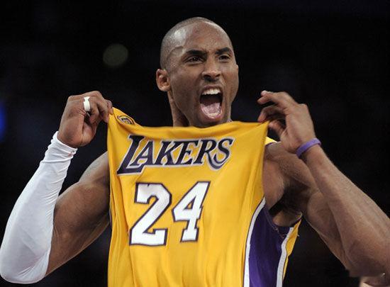 【本季球衣销量排行榜公布 科比高居首位詹皇列第三】6月22日，今天NBA官方公布