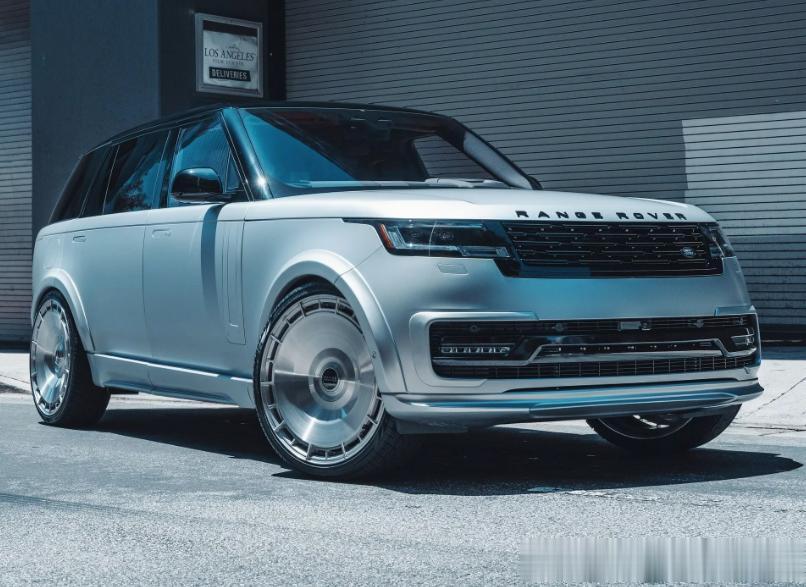 由1016 Industries与RDBLA合作改装的路虎揽胜。这套改装作品名为