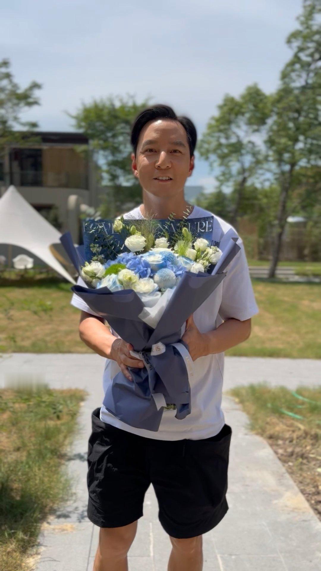 爱里必不可少仪式感:仪​​式感是疲惫生活里的英雄梦想，仪式感它足以让平凡的日子也