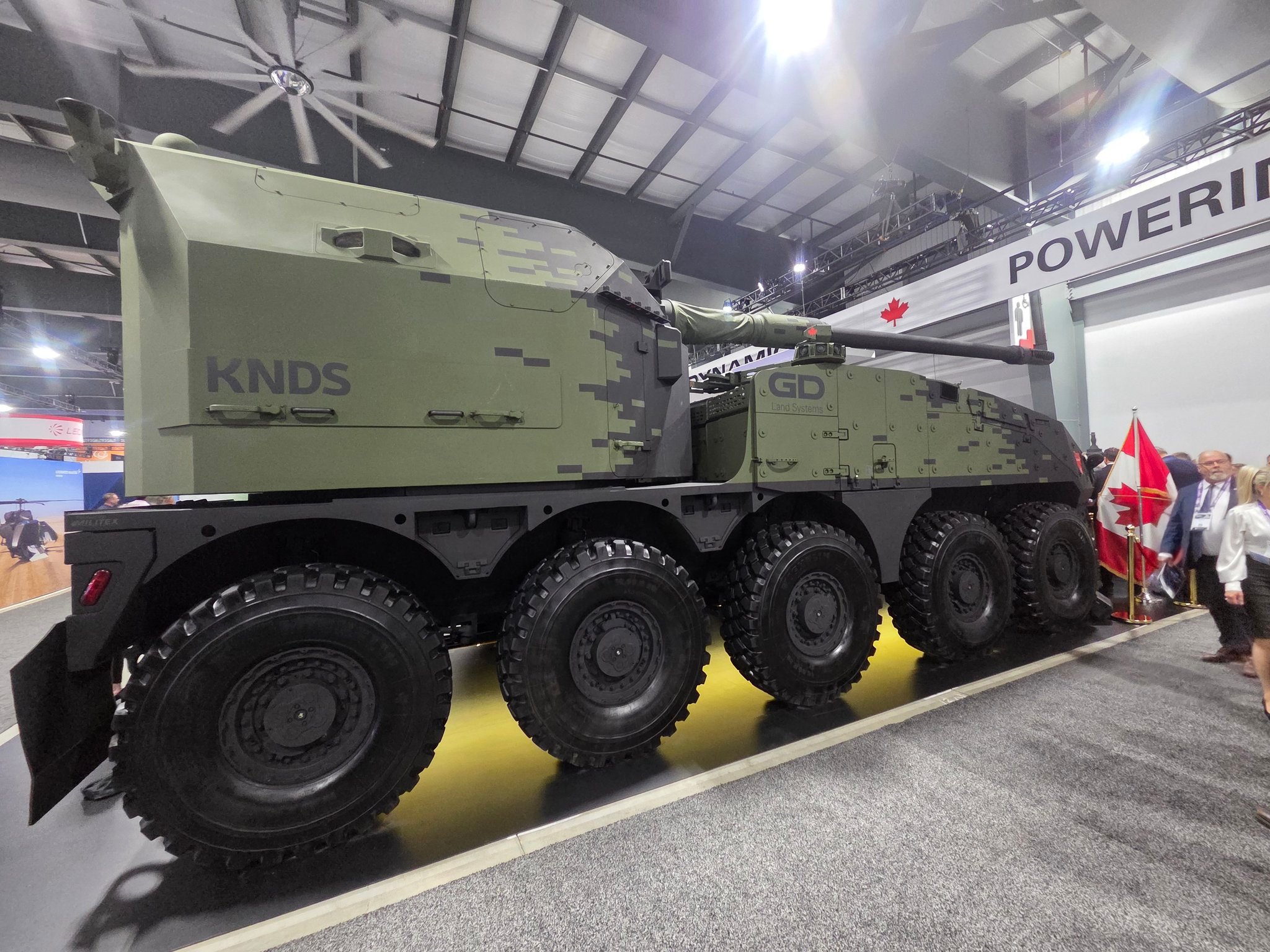 每天认识一件兵器 巨大！LAV/BVL SPH，采用LAV 10x10 底盘（A