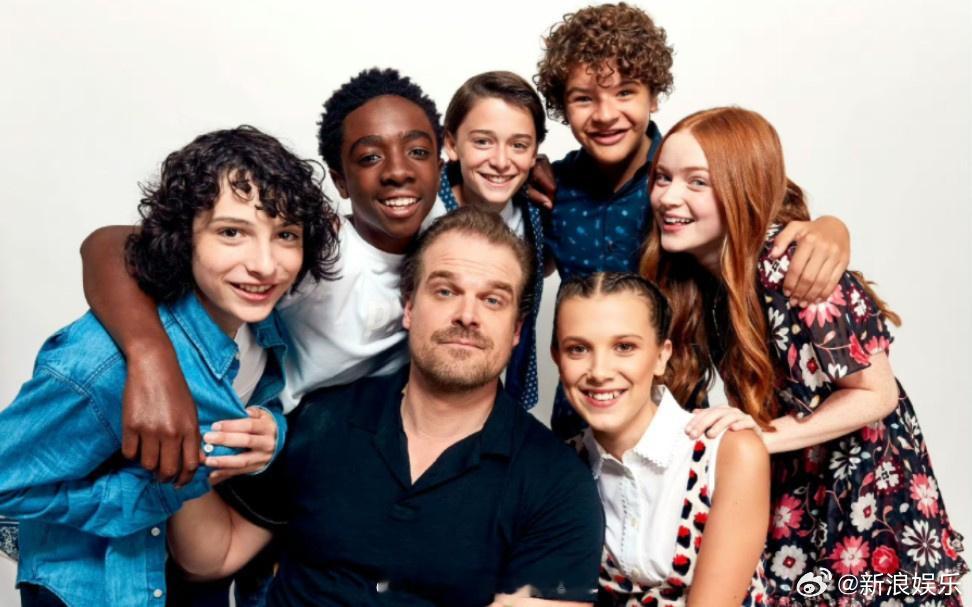 据外媒，演员诺亚·许纳普（威尔扮演者）受访时回忆《怪奇物语》拍摄最后一天：“那天