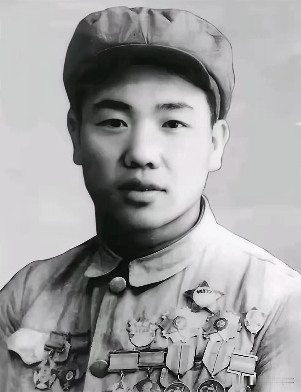 1950年，志愿军排长郭忠田私自放走了美军50多辆坦克，却带领全排以0:215的
