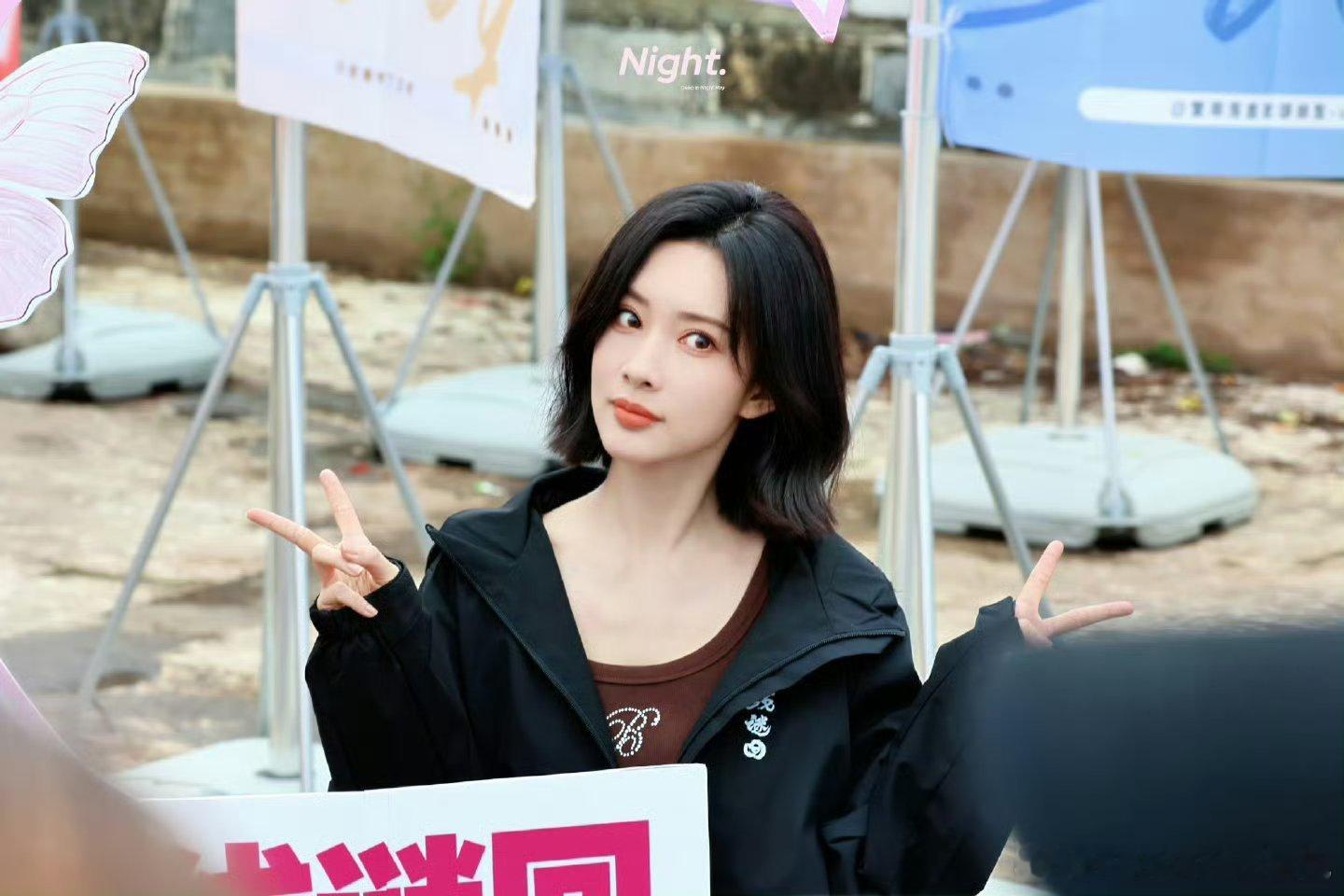 #孟子义剪了短发#孟姐驾驭各种发型都游刃有余，新造型超A的！ ​​​