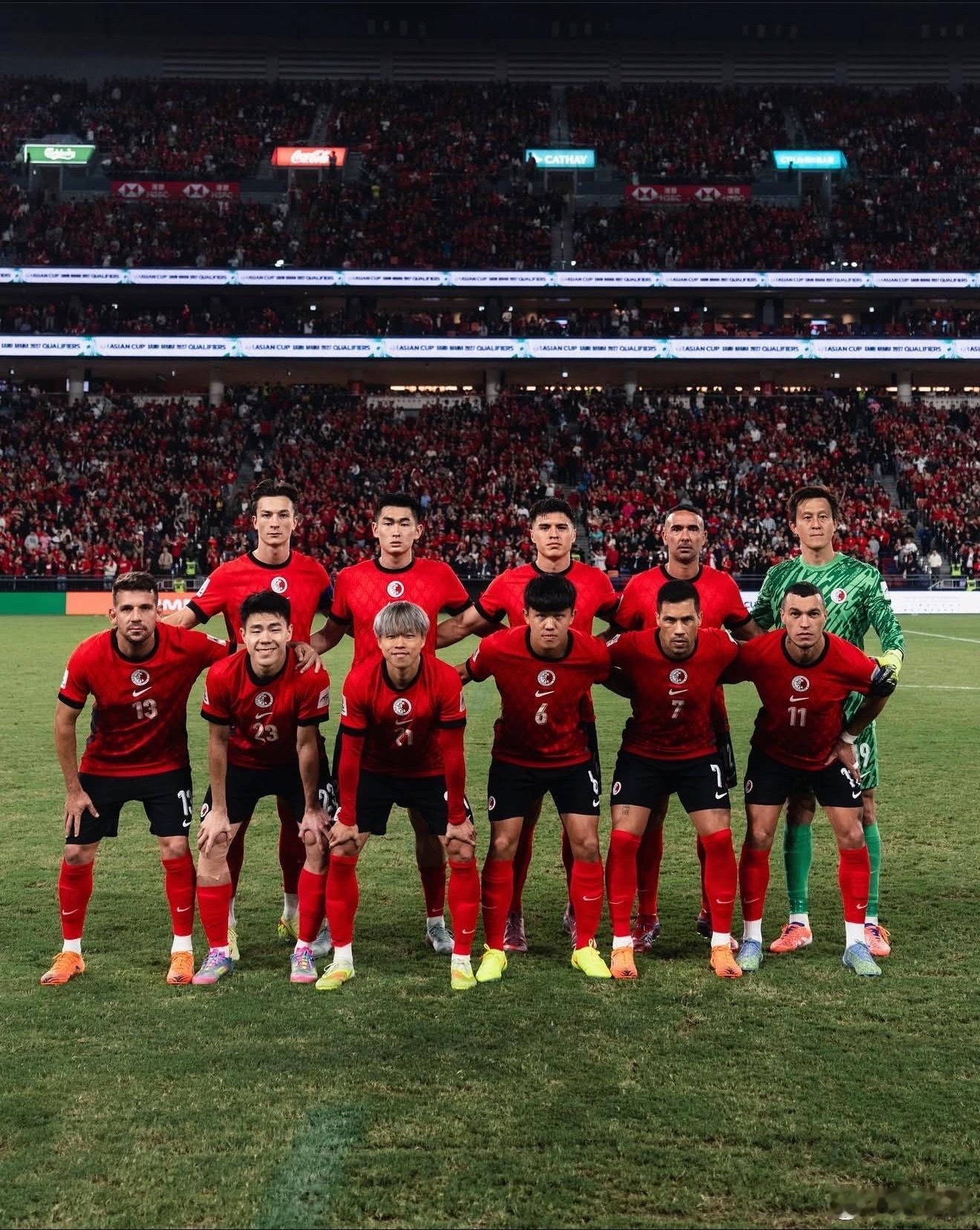 中国香港队昨晚在亚洲杯预选赛小组赛关键一战中，主场被新加坡队逆转，最终无缘下届亚