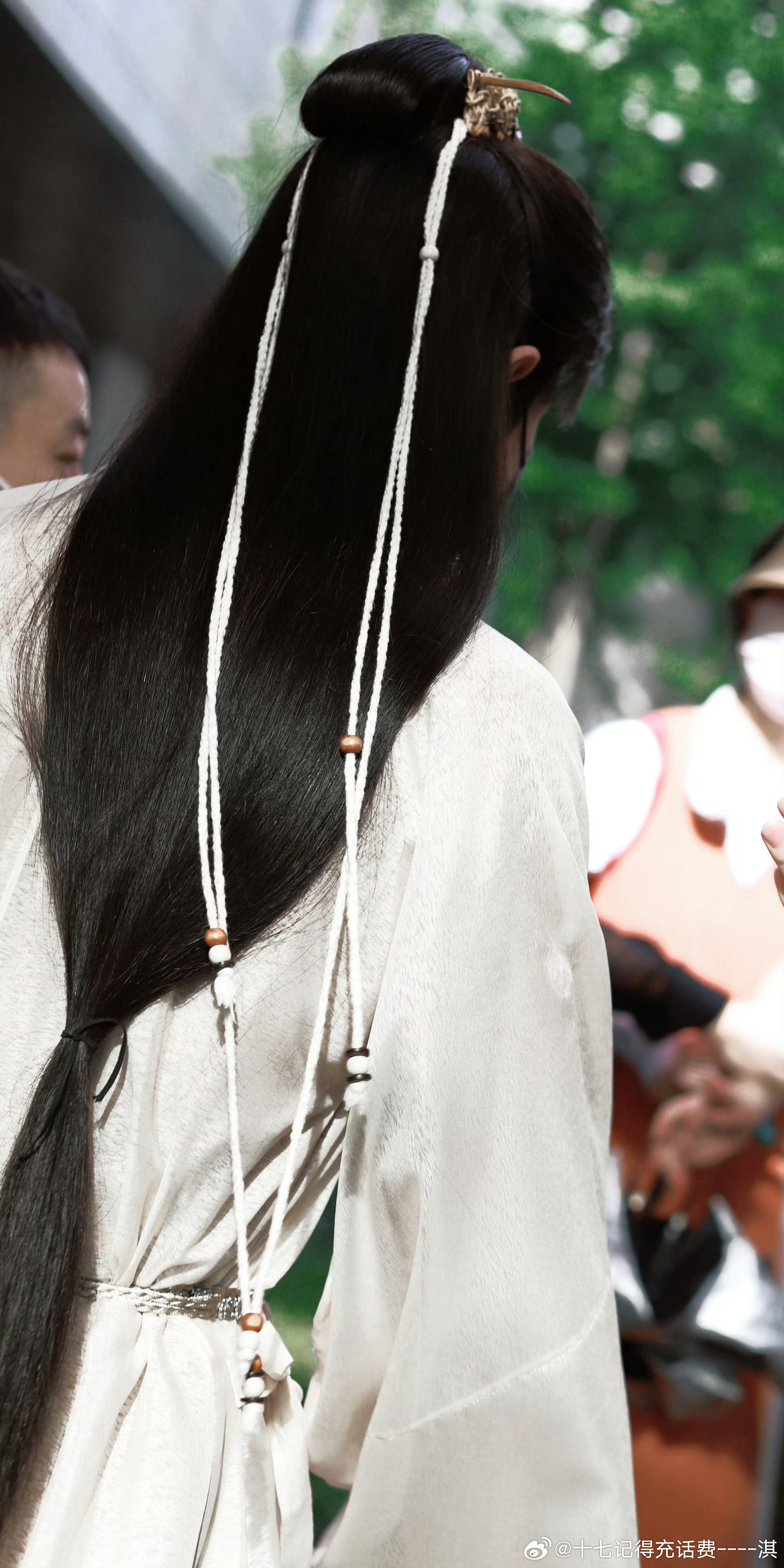 没见过的角度…这个花花也太香了吧