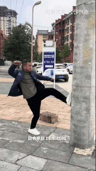 压力大
导致抑郁的人越来越多！