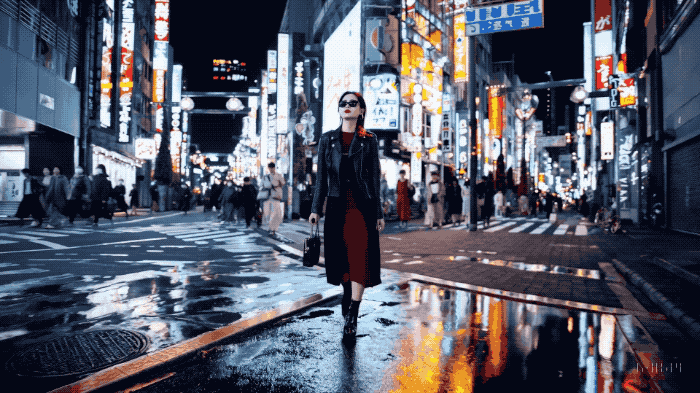 🔶写好剧本，备好素材，扔进大模型训练一番直接生成电影[思考]🔶导演、演员、摄