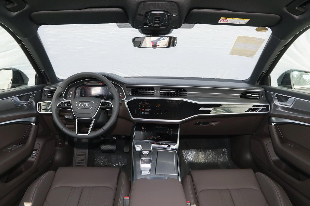 现在合资车经典的内饰设计，正在被抛弃，
全部回到了中控大屏幕的设计理念。

好像