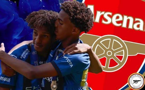 《电讯报》透露，阿森纳正推行一项全球青年球员签人战略，旨在与切尔西、曼城等竞争对