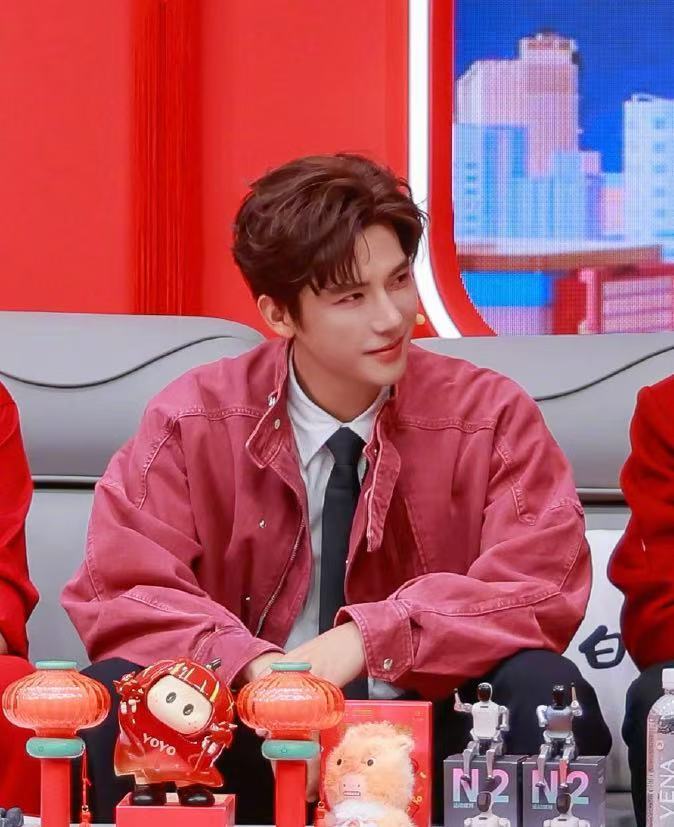 王安宇下一站春晚剧照王安宇下一站春晚造型 啊啊啊啊啊啊啊王安宇！王安宇