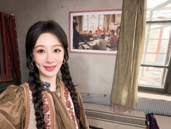 杨紫玉兰花开君再来 💜杨紫董竹君 遇见你是故事的开始，走到底是余生的欢喜 Me