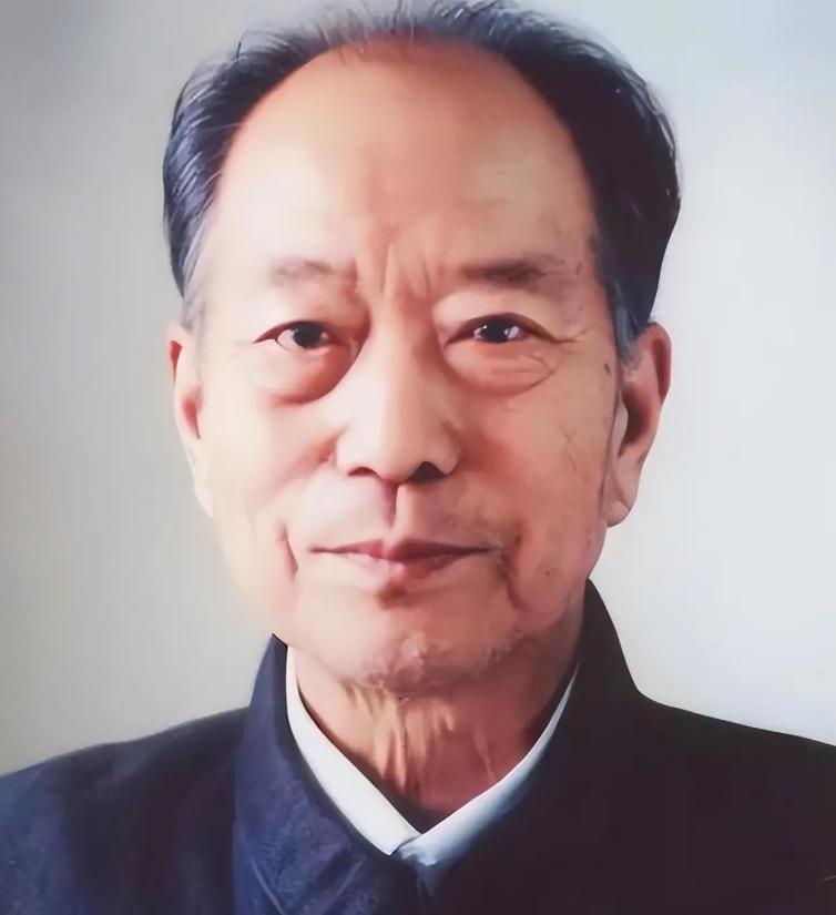 他判刑13年至死未平反，10万人送行墓前立百碑，百姓说不能忘了他。

麻烦各位读