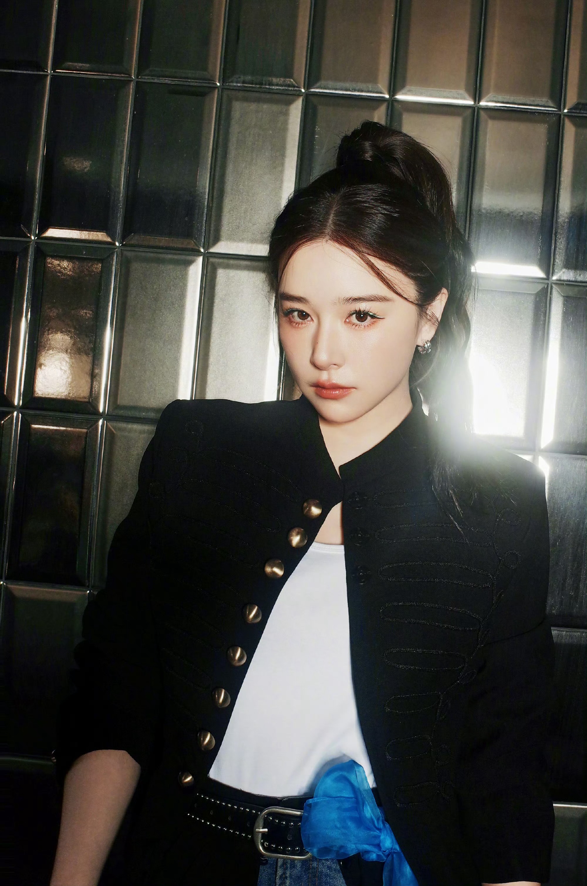 阚清子乘风初舞台薄荷眼妆阚清子：第一次尝试薄荷眼妆，大家喜欢么🧚🏻！期待姐姐