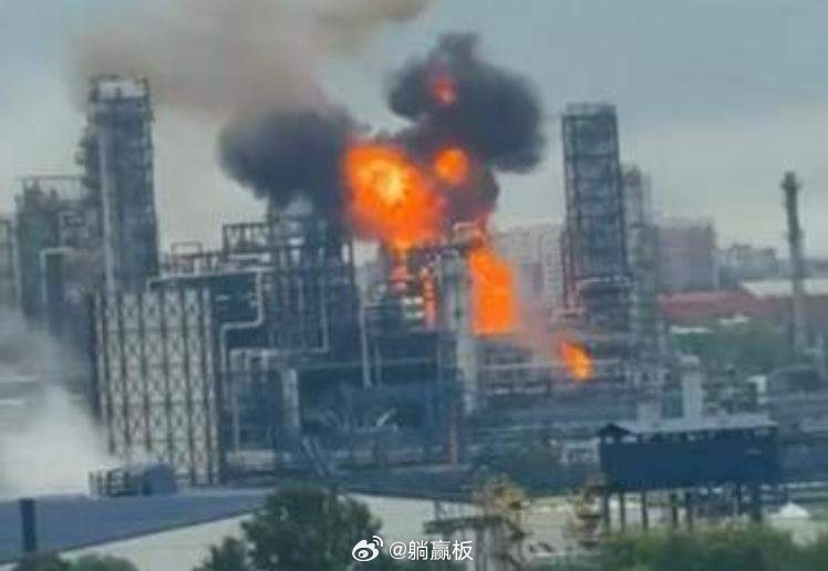 先别忙着嘲笑俄军，俄罗斯在反无人机作战领域，已经是世界顶尖了！我认为，俄罗斯在防