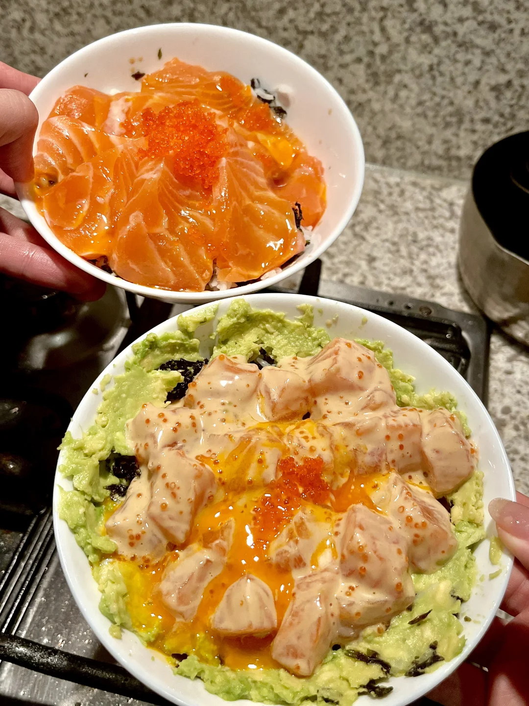 三文鱼牛油果海苔拌饭绝了❗️吃了嘴巴怀孕❗️