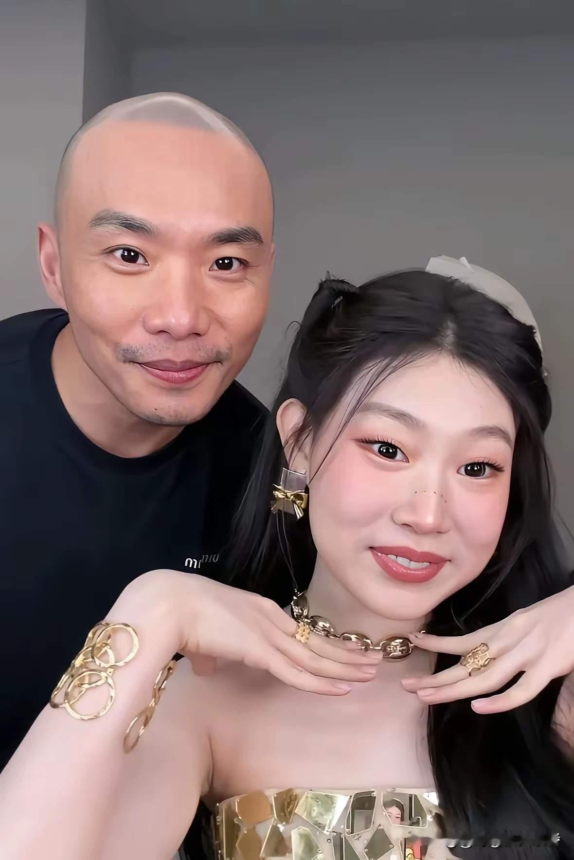 3万8的妆，12亿的局，你看懂了吗？
沈佳润天价妆造，毛戈平疯狂套现。
这不仅仅