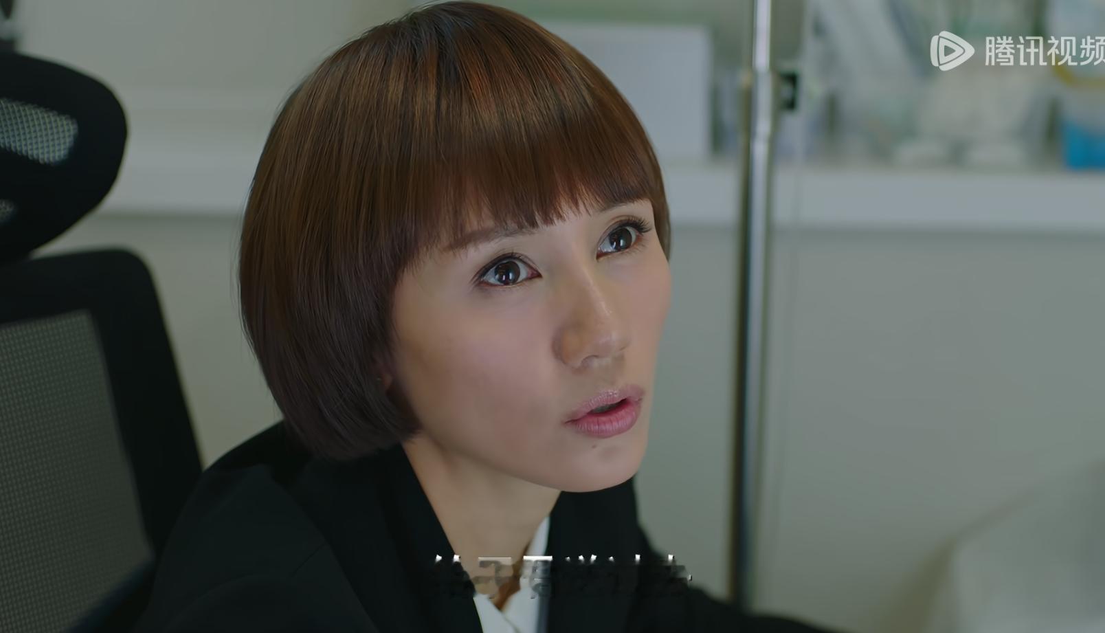 我发现贺涵和罗子君见面很多都是唐晶叫去的啊，但是目前我还是站唐晶和贺涵 