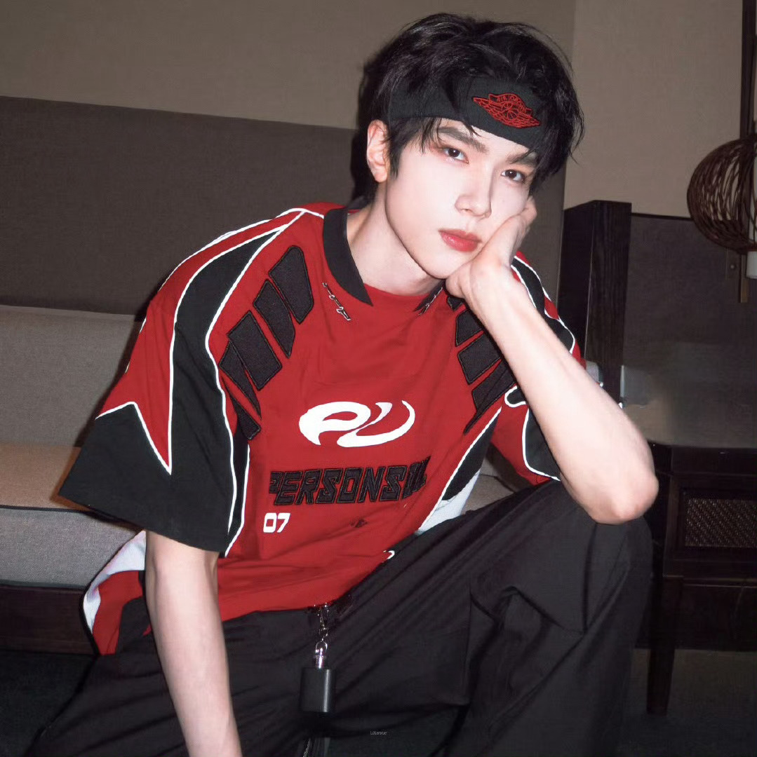 余承恩怕被误会不好相处 谁还没当过怕被误会的i人呢！余承恩录节目担心自己太内敛融