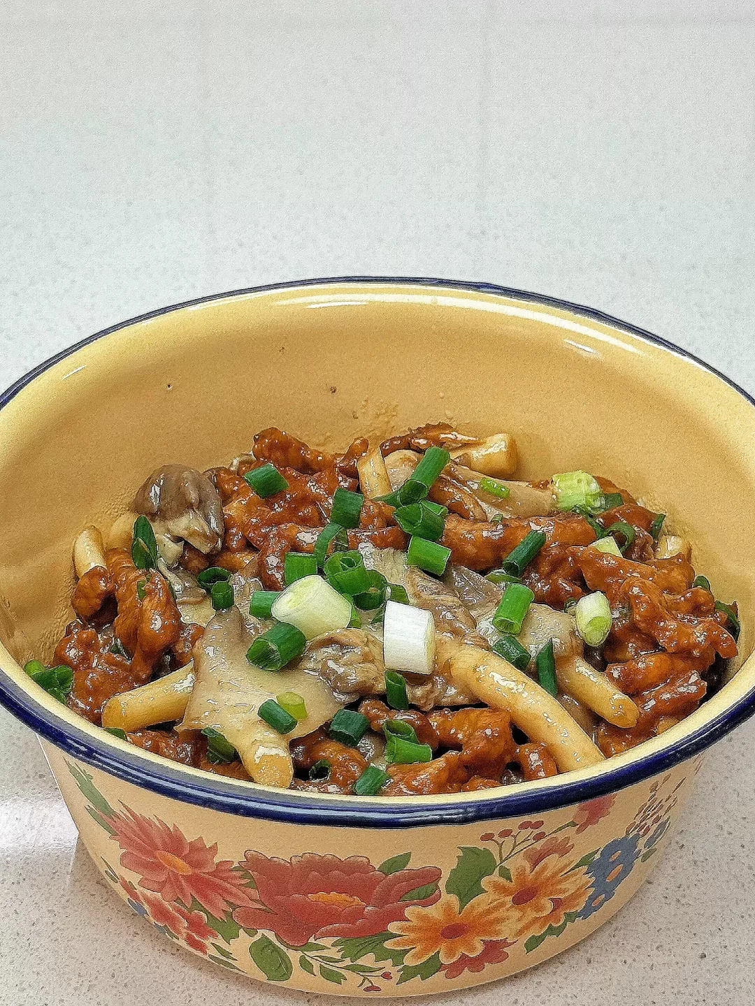 今天吃什么🥢🥢超下饭的平菇炒肉丝