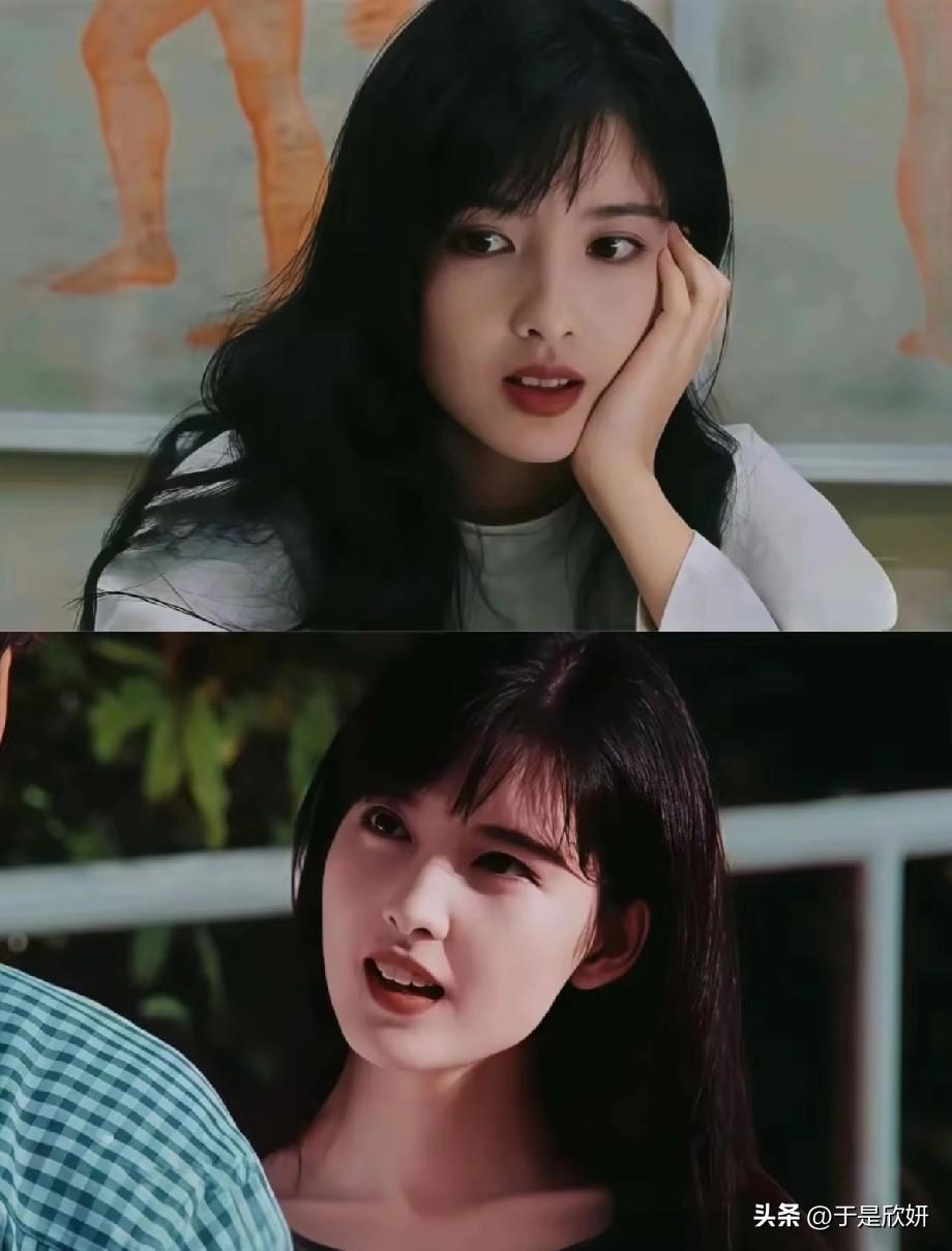 这是90年代周慧敏的经典镜头，黑长直+空气刘海，眉眼温柔得像一汪春水，连托腮的小
