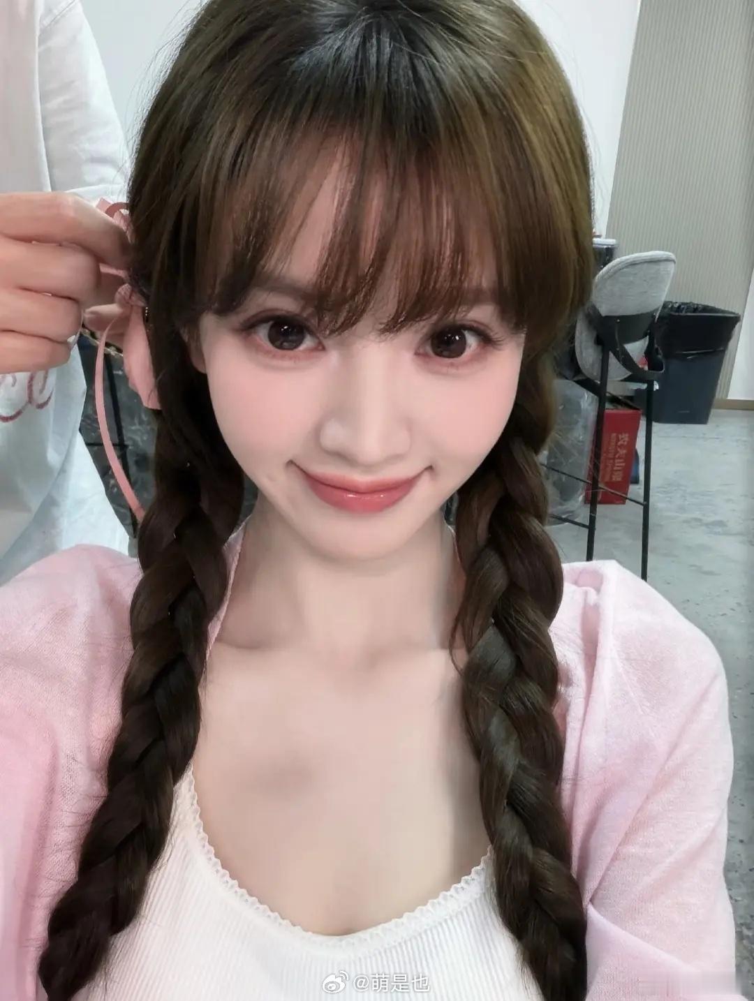 95花颜霸田曦薇 王楚然这两个类型的美女大家更吃谁的风格？ ​​​