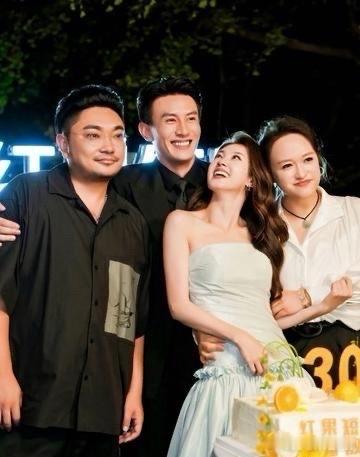 盛夏芬德拉播放量破30亿本以为是普通短剧，结果电影级质感+细腻感情线，男主台词和