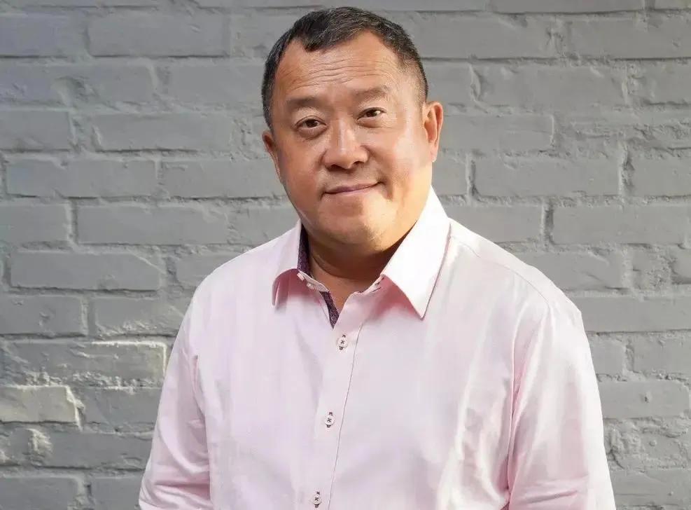 曾志伟，太尴尬了！

8月19日，70岁的曾志伟突然登上热搜，引发了网友关注和热