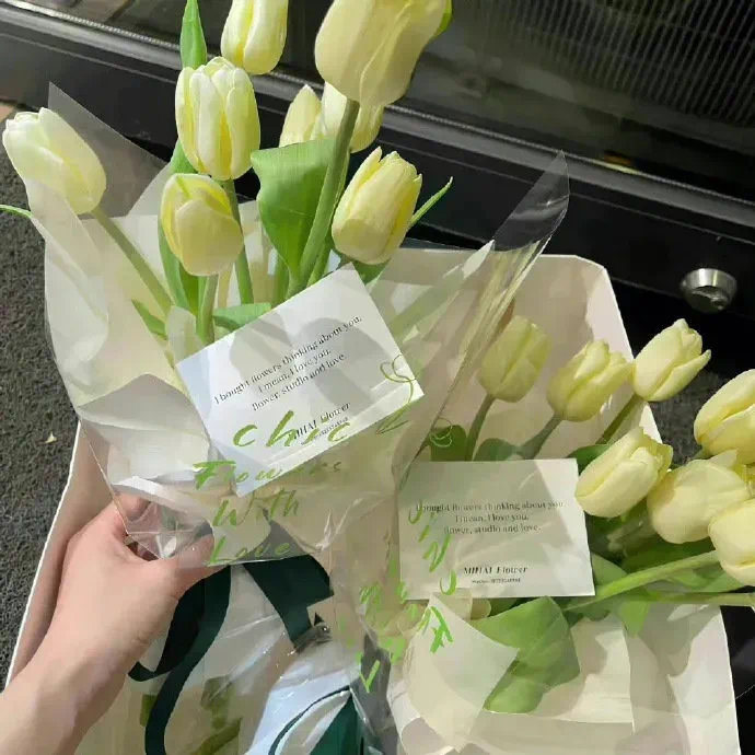 🌤️𝐘𝐞𝐞𝐞𝐞 ✌︎ ʺ̤如果无能为力，那就顺其自然，如果心无所待，