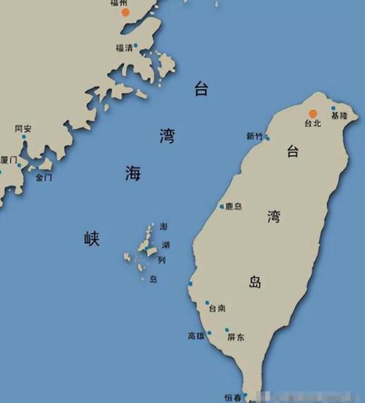 这两天台湾网络突然冒出一条奇怪提议，有人直接喊话：既然统一和独立吵了几十年，那就