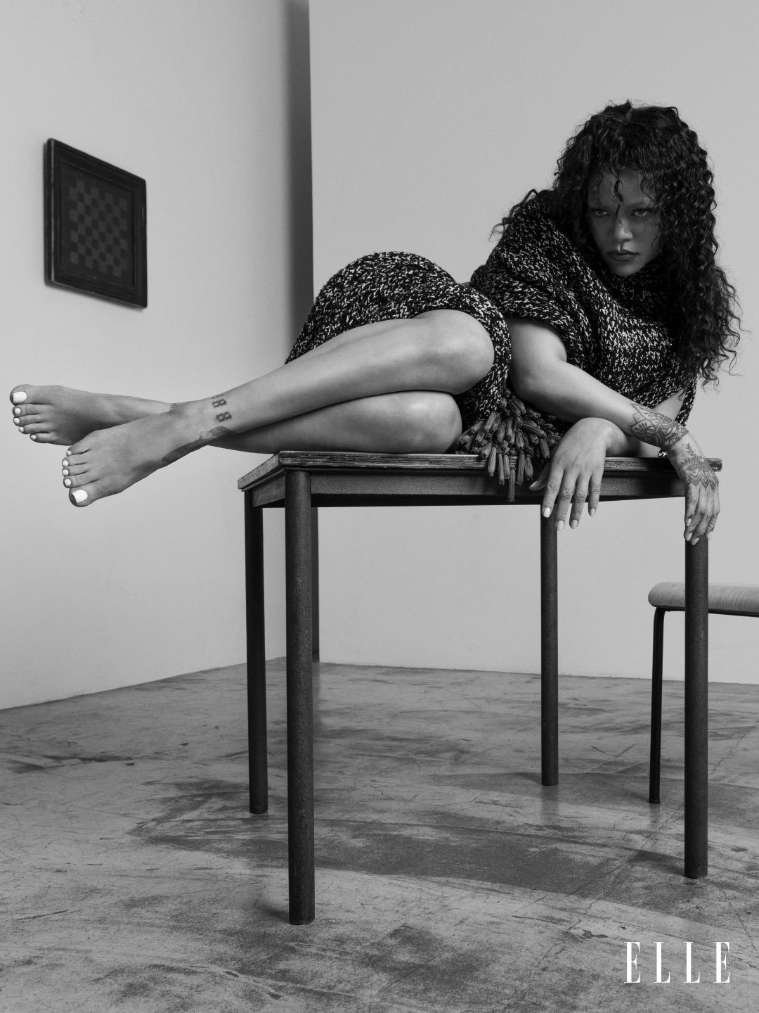 【睛彩视鉴】Rihanna 最新登上 ELLE 美版九月刊封面及写真一览：📸: