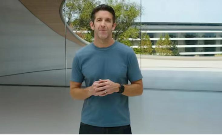 换帅！股价下跌！爆出内幕！苹果的CEO突然换帅！真相太现实了
执掌苹果 15 年