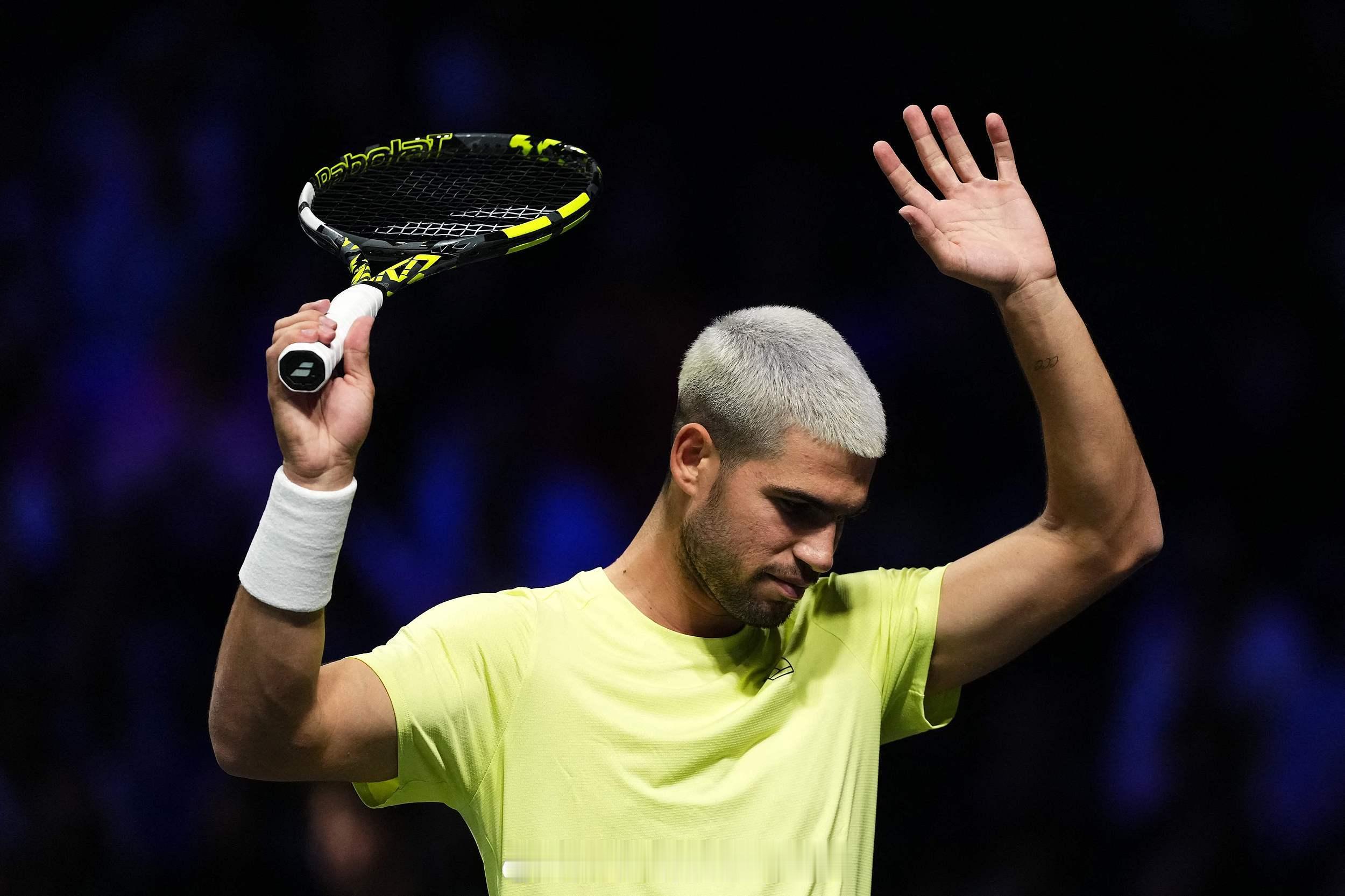 阿尔卡拉斯巴黎赛首战出局阿尔卡拉斯1比2诺里 这场失利终结了阿尔卡拉斯今年在大师