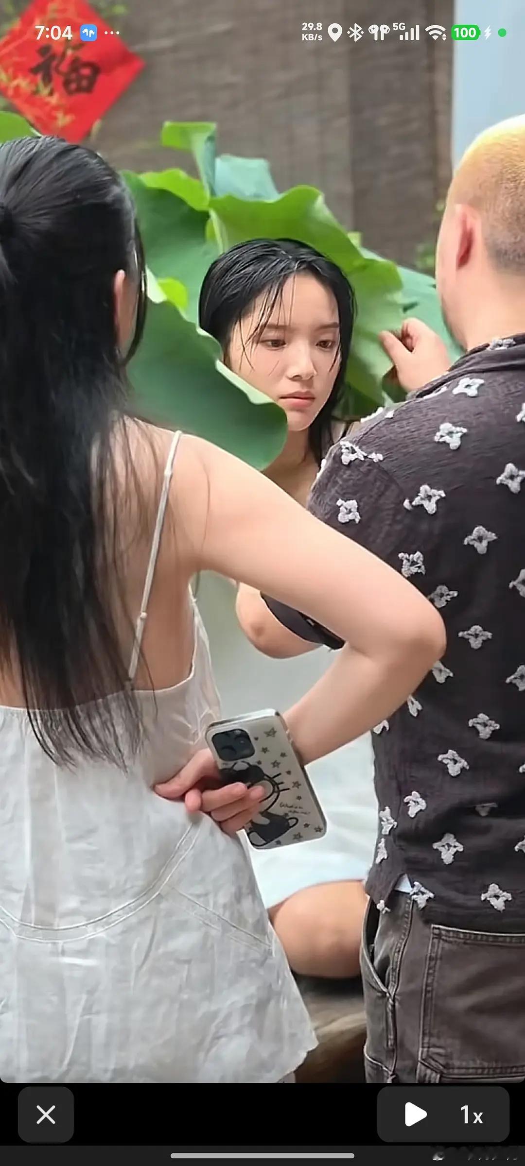 感觉她很适合少女，但感觉角色适配度不高，成为明星还有一段很长的路要走，大家怎么看