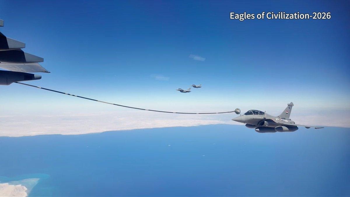 在埃及举行的“文明之鹰2026”演习中，YY-20空中加油机首次为埃及“阵风”战