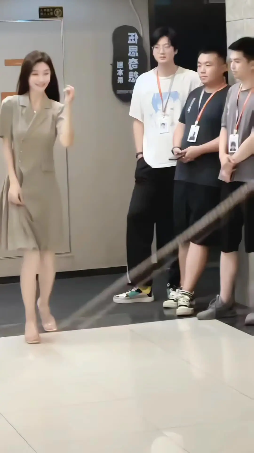 优雅气质 美女 优雅永不过时 穿搭 夏季穿搭