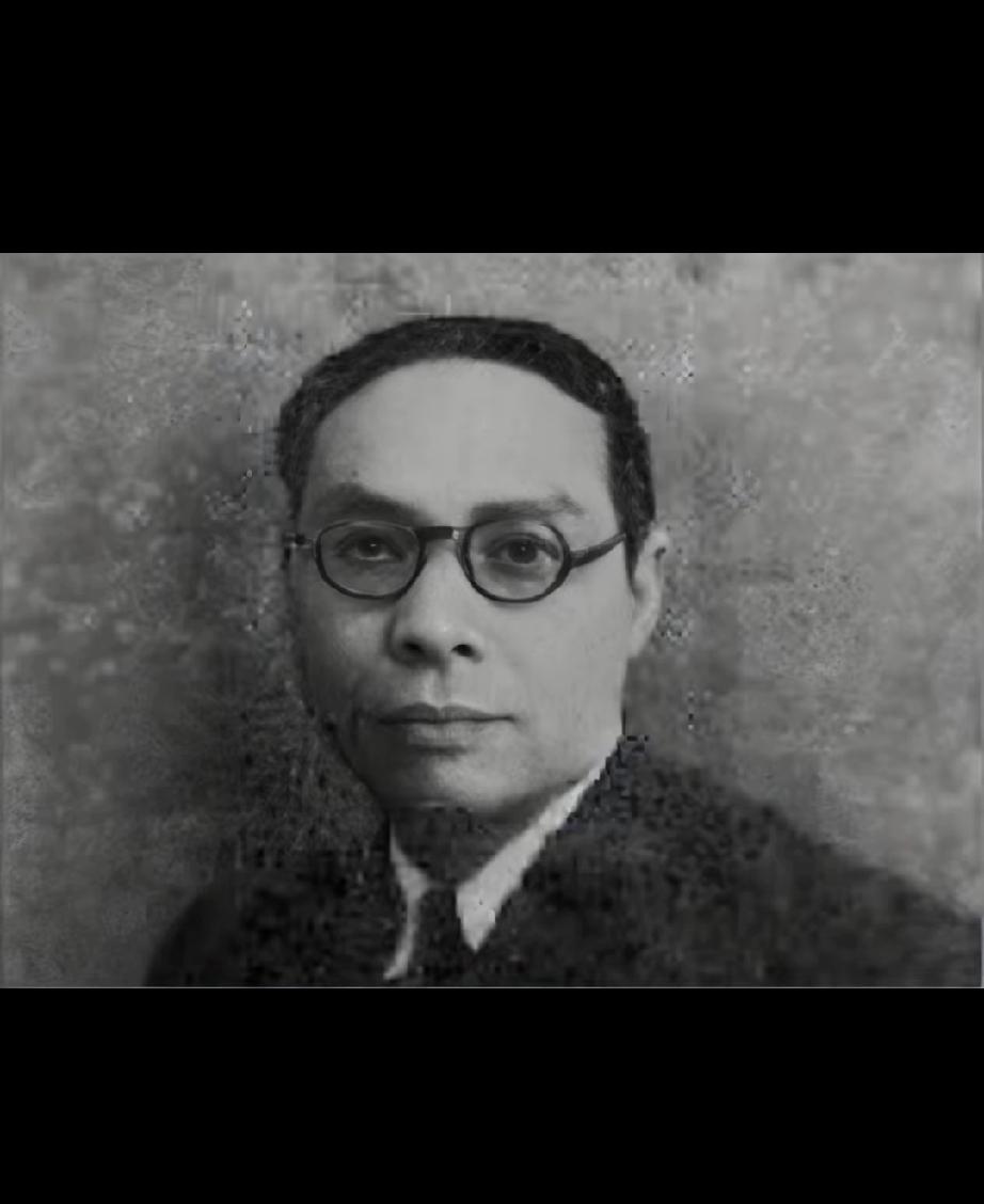 国民党给他机票让他逃，他说：毛泽东是我同学，我怕什么？
1948年的北平，冬天的