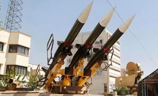 以色列或许有一个疑问，伊朗哪里来的那么多导弹，都20多天时间过去了，伊朗发射近千