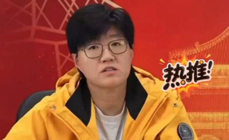 郭焱、刘丁硕快评，孙颖莎大满贯首秀3-1叶伊恬，一起听听怎么