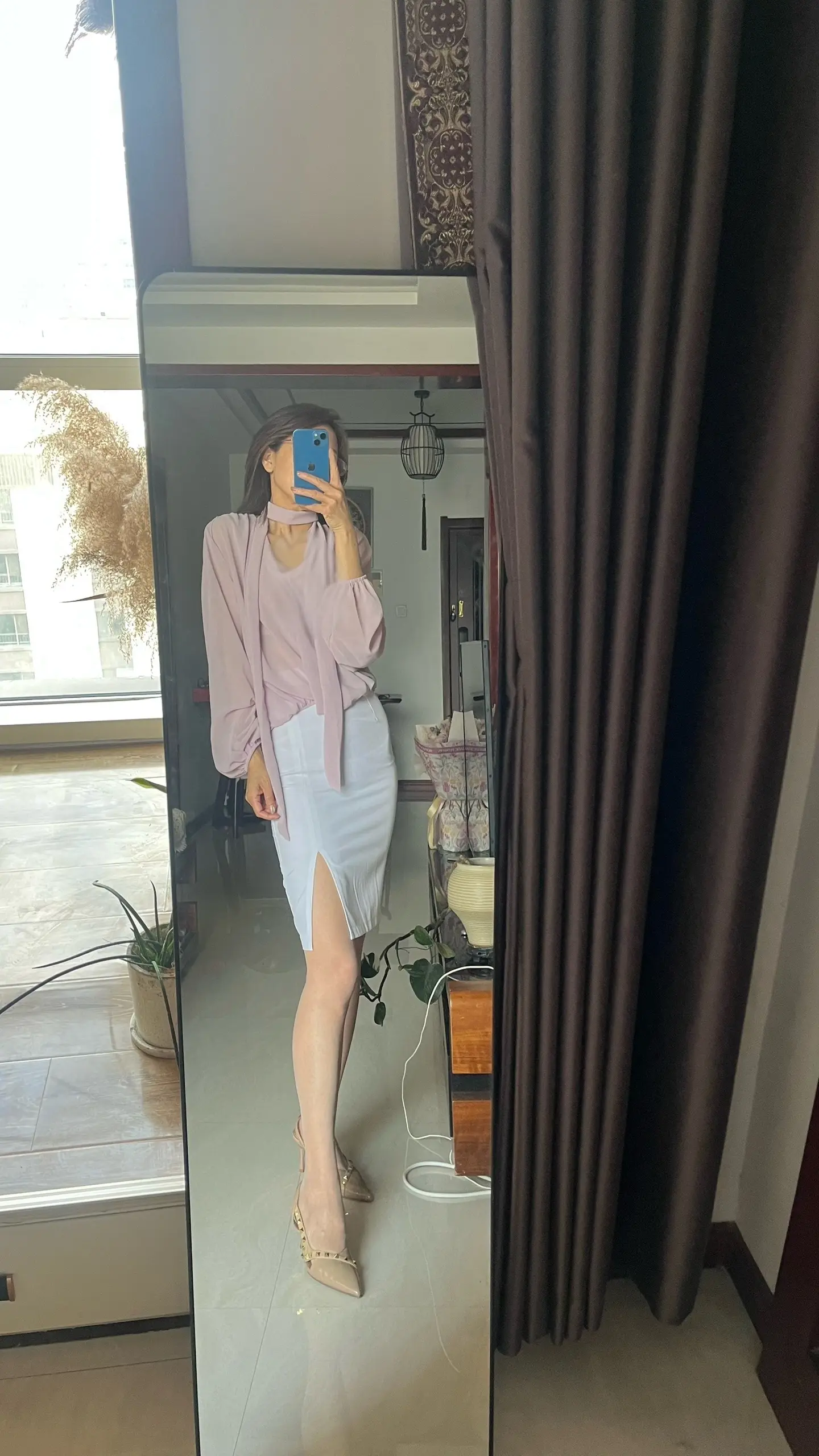 穿搭御姐 身材温柔对镜拍