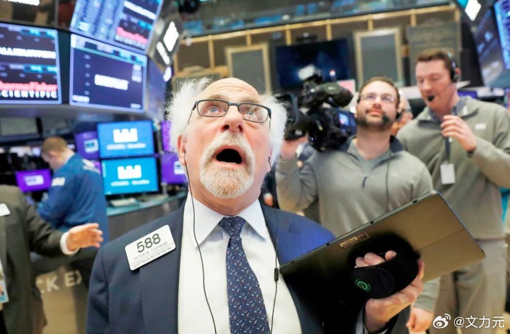 为什么一到冬天你就突然变好看了，因为天冷了，你的皮肤收缩了，变得更紧致了。[do