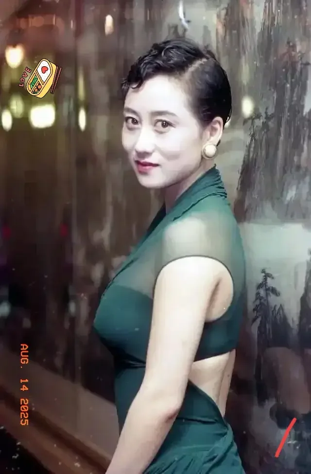 难怪利智嫁给李连杰后就淡出大众视线了