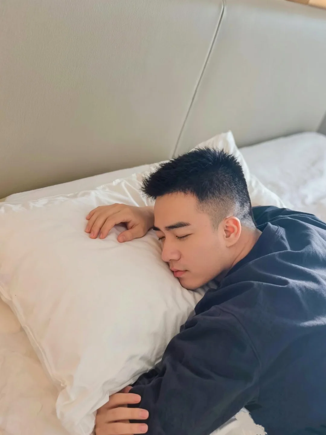 周末大睡