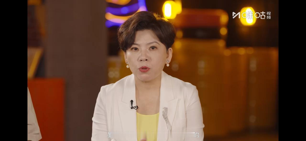 邓亚萍认为：王楚钦已经有领军人物的样子

从这次大满贯的状态来看，咱们的国乒球员