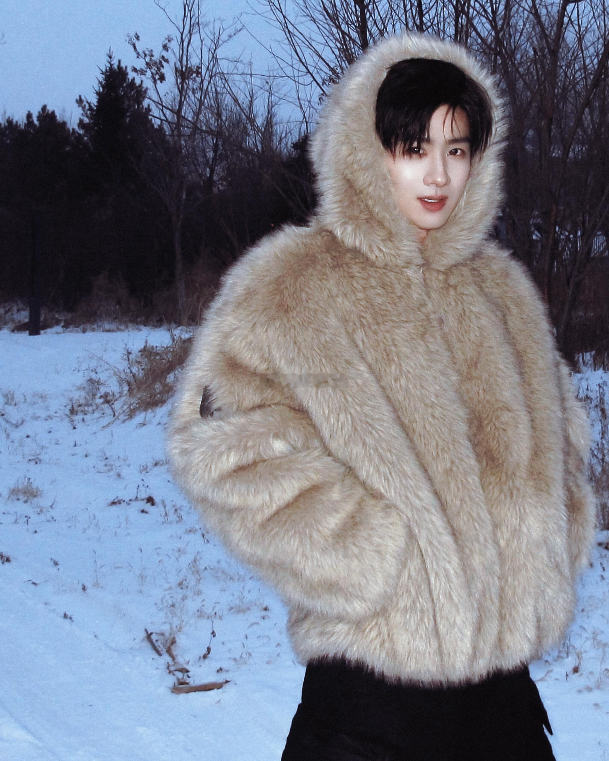 新年快乐，我知道白鸽26年还会罩着13岁的我白敬亭