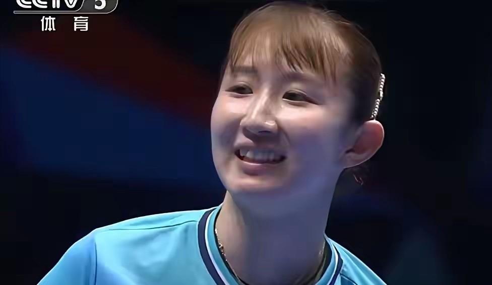伦敦世乒赛女团决赛，日本队宁可用花瓶早田希娜，也不愿意用猛将大藤沙月，实在让人费