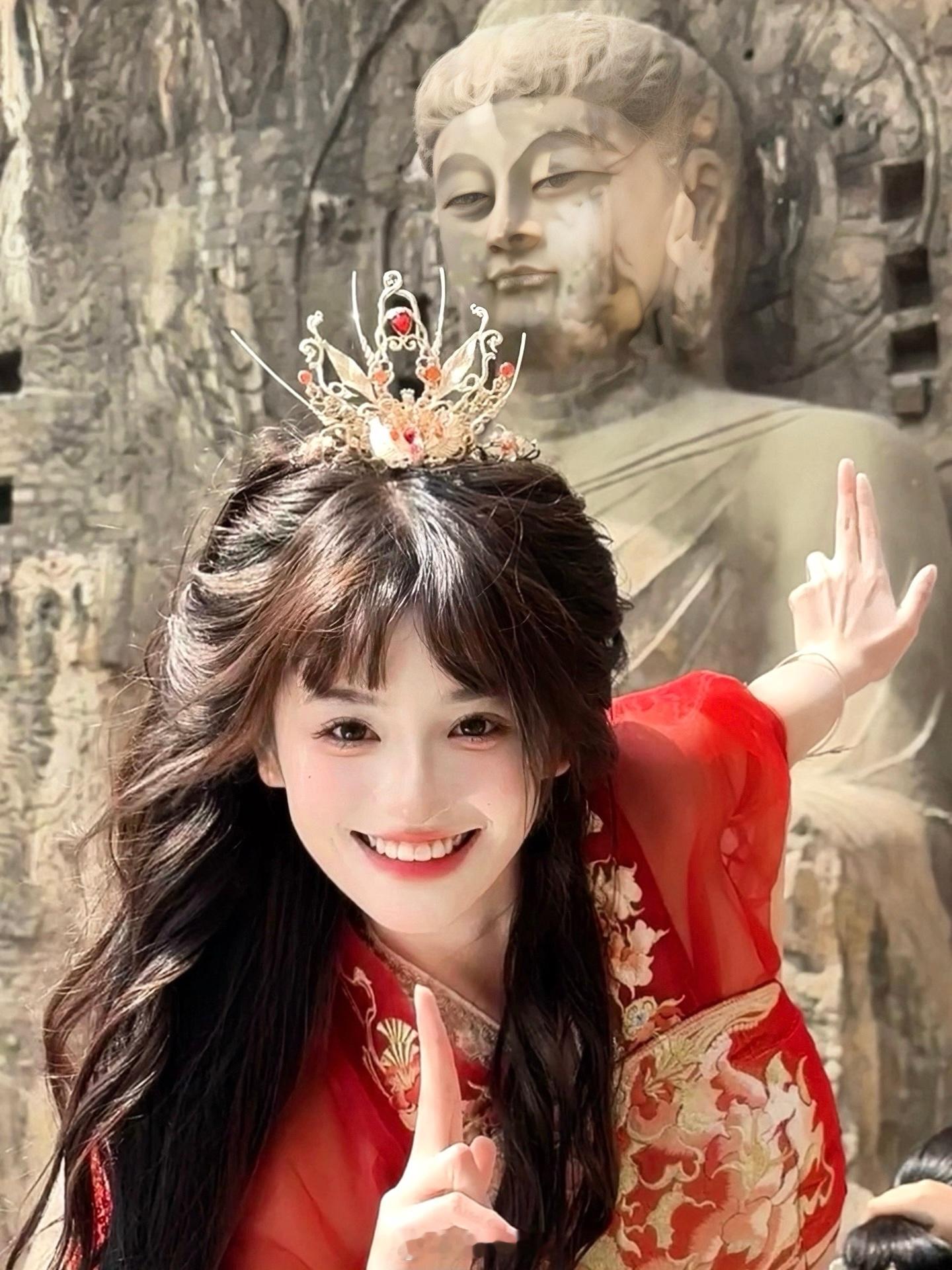 高考加油！祝大家都能超常发挥！龙门石窟的照片给大家带来好运捏～ ​​​