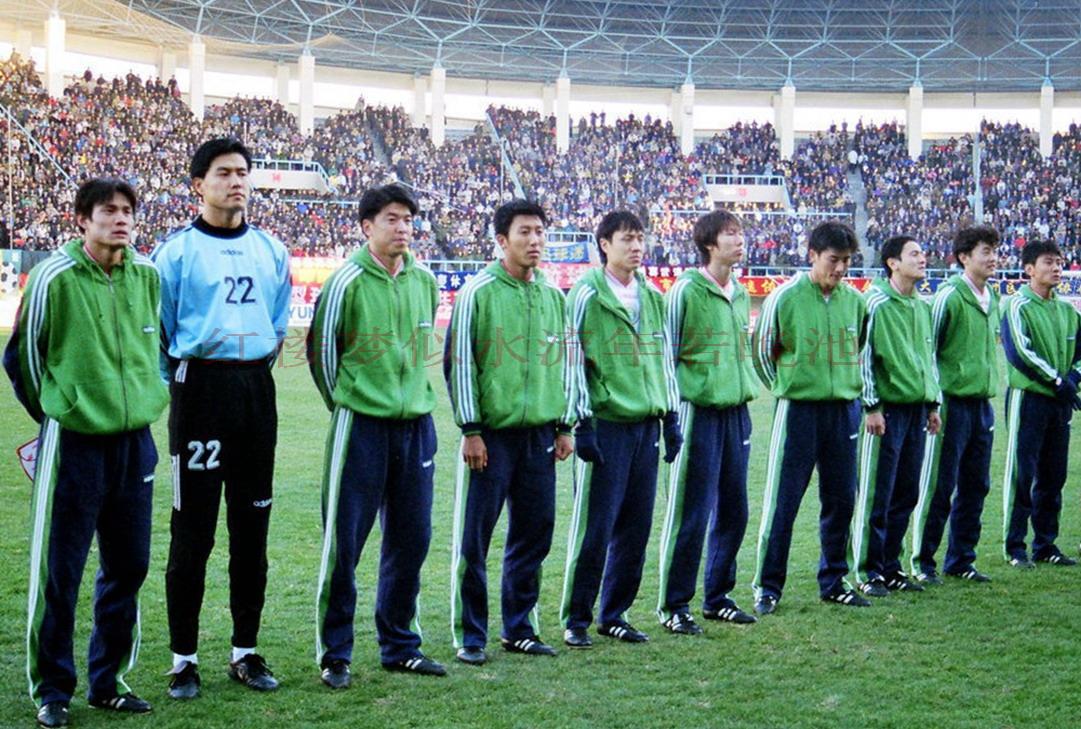 26年前今天世界杯预选赛国足2-3卡塔尔痛失好局 出场球员今何在？
26年前的今